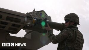 Read more about the article BBC visits US and UK military base in Iraq as ceasefire continues