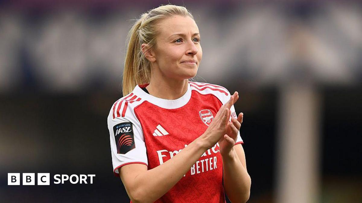 Read more about the article England captain Leah Williamson signs new Arsenal deal