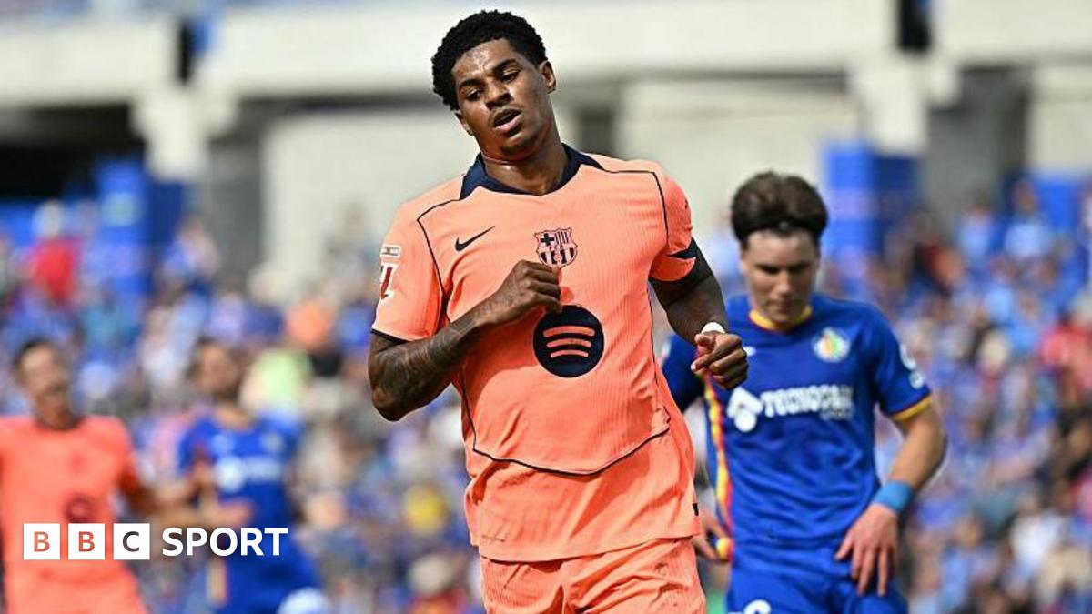 Read more about the article Rashford scores as Barcelona close in on La Liga title