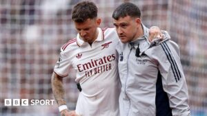 Read more about the article Arsenal’s Ben White set to miss rest of season with knee injury