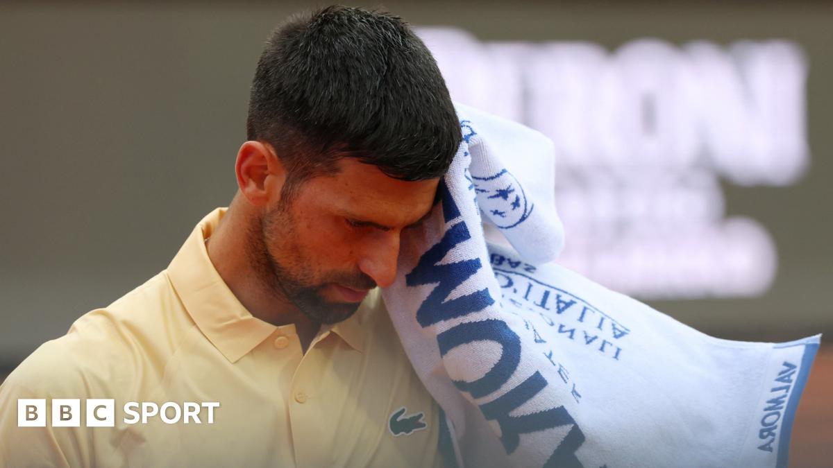Read more about the article Italian Open: Novak Djokovic beaten by qualifier Dino Prizmic on return to action