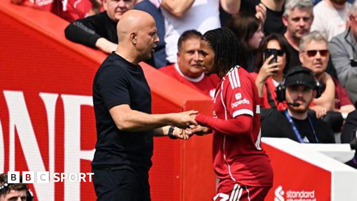 Read more about the article Liverpool 1-1 Chelsea: More boos for Arne Slot at Anfield in Premier League draw