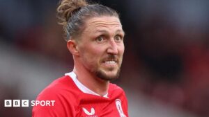 Read more about the article Middlesbrough 0-0 Southampton: Boro frustrated in Championship play-off semi-final first leg after ‘spygate’ row in build-up
