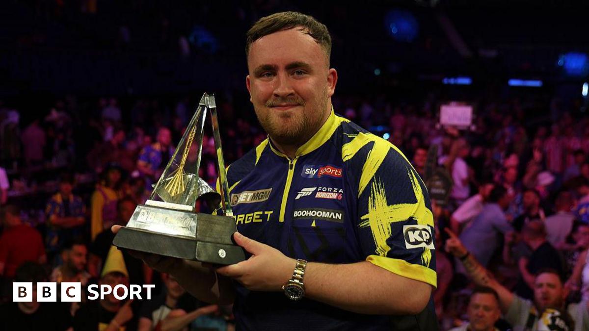 Read more about the article Premier League Darts final: Luke Littler beats Luke Humphries 11-10 in thriller to exact revenge