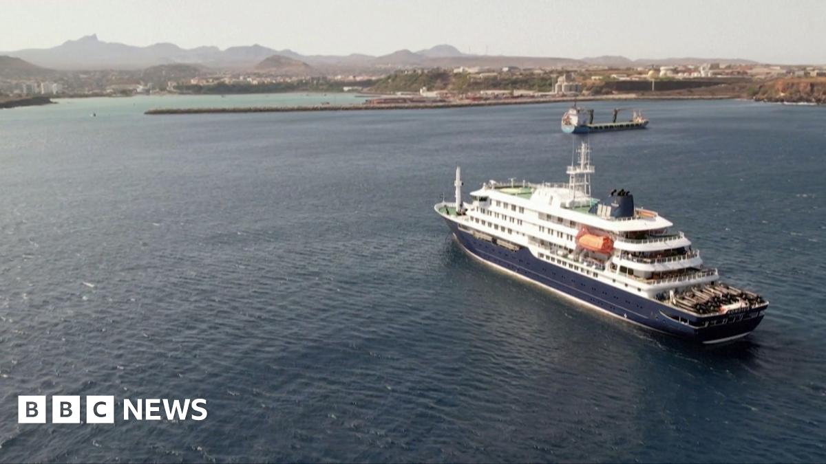 Read more about the article Three dead in suspected hantavirus outbreak on Atlantic cruise ship – follow live