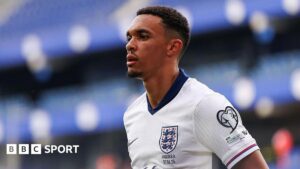 Read more about the article Trent Alexander-Arnold England omission ‘mind-boggling’ – Wayne Rooney