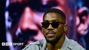 Read more about the article Anthony Joshua vs Kristian Prenga: British heavyweight’s focus on parents of crash friends