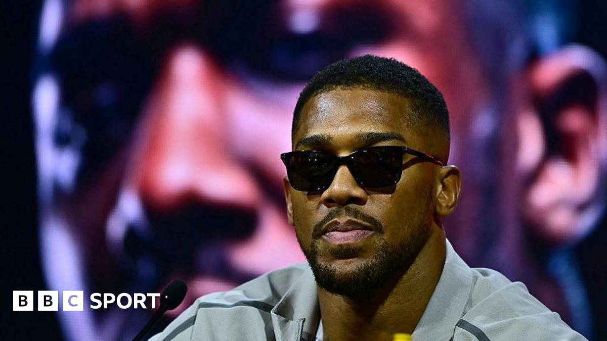 Read more about the article Anthony Joshua vs Kristian Prenga: British heavyweight’s focus on parents of crash friends