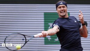 Read more about the article French Open 2026 LIVE: Alexander Zverev vs Jakub Mensik in semi-final – scores, results, text coverage & radio commentary