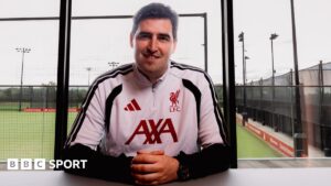 Read more about the article Liverpool appoint Andoni Iraola: New head coach confirmed after Arne Slot sacking