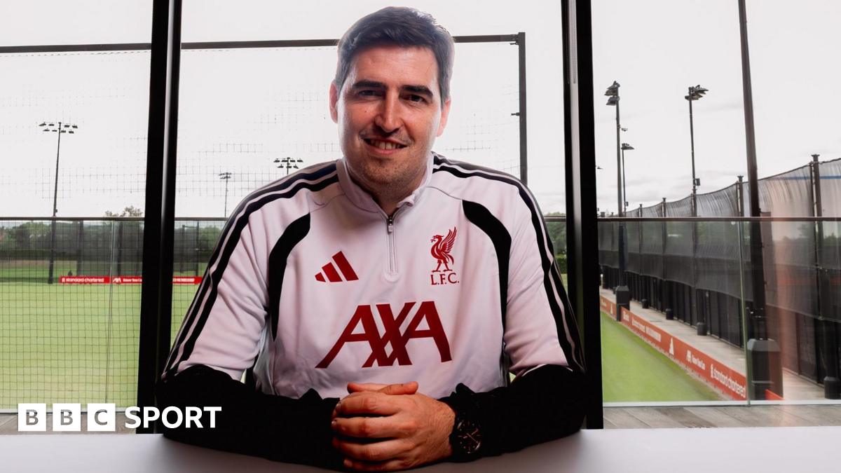 Read more about the article Liverpool appoint Andoni Iraola: New head coach confirmed after Arne Slot sacking