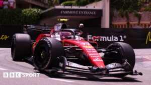 Read more about the article Monaco Grand Prix: Lewis Hamilton heads Charles Leclerc as Ferrari dominate Friday practice